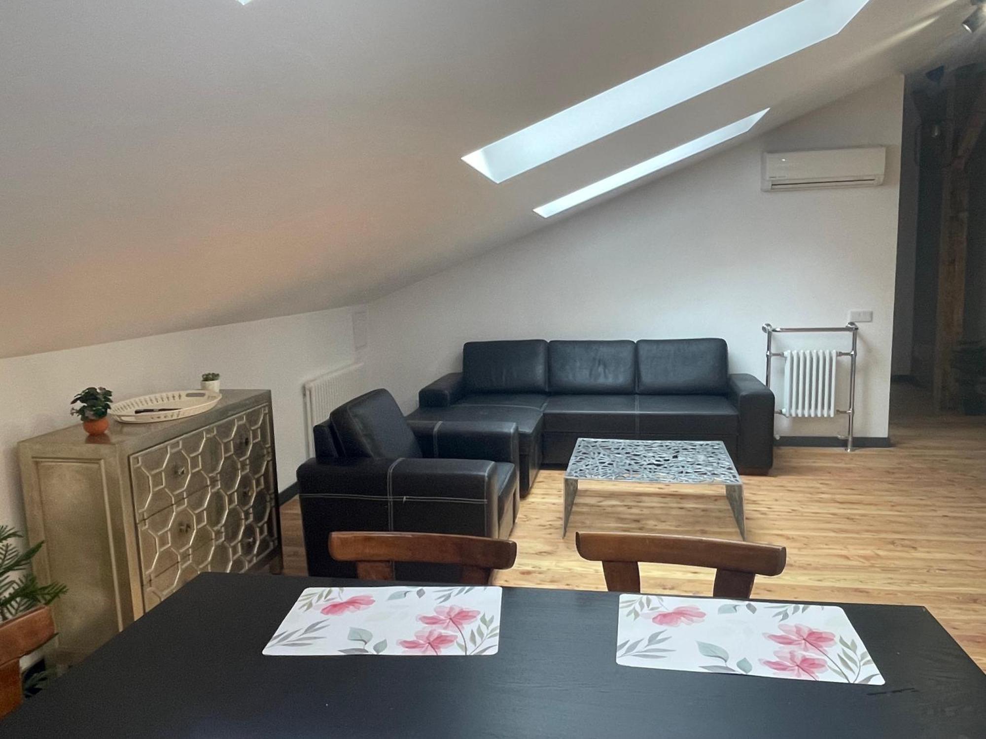 Florianska Deluxe With Air Condition Apartment